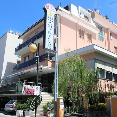 Hotel American Белариа-Игеа Марина Екстериор снимка