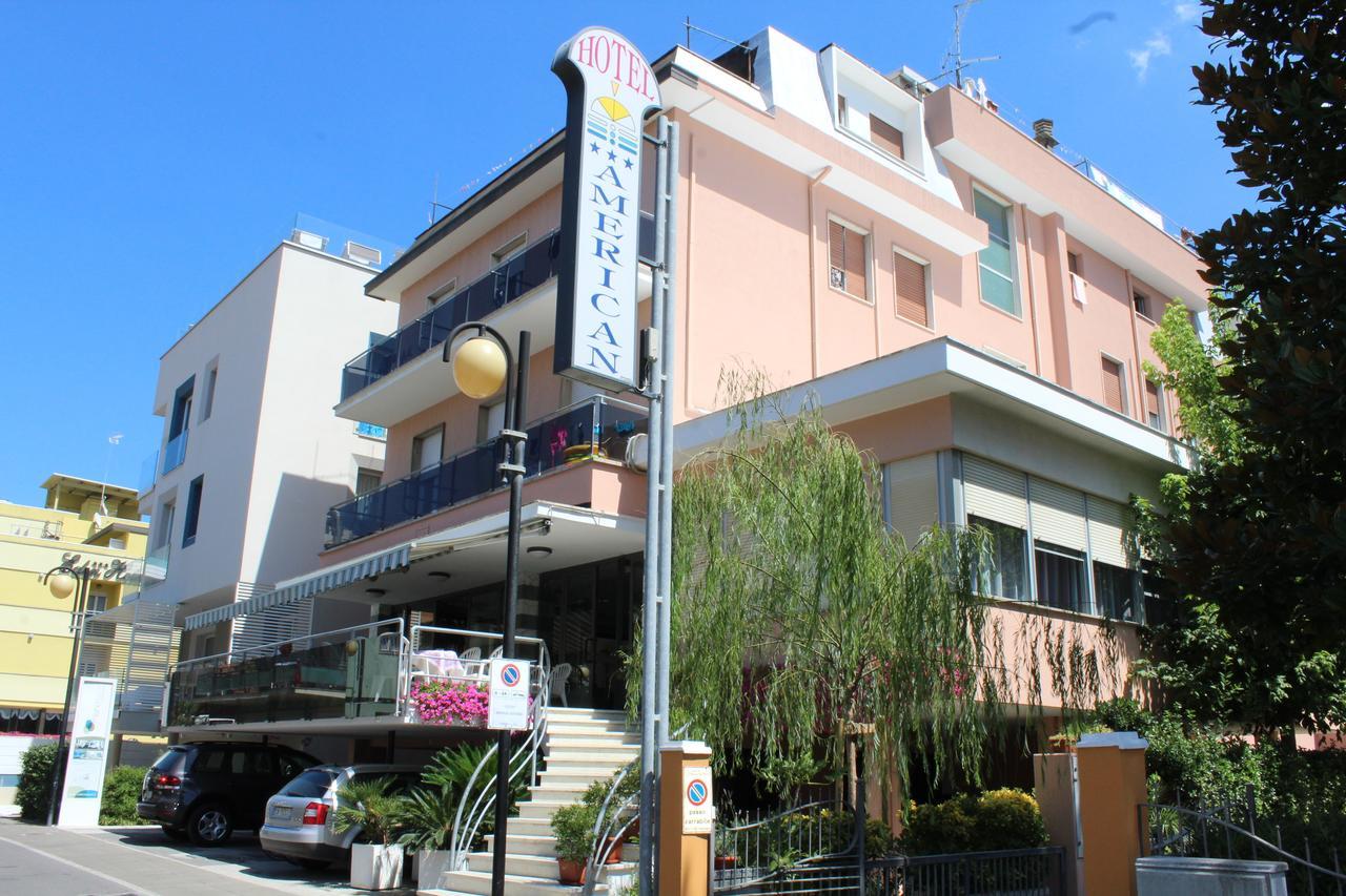 Hotel American Белариа-Игеа Марина Екстериор снимка